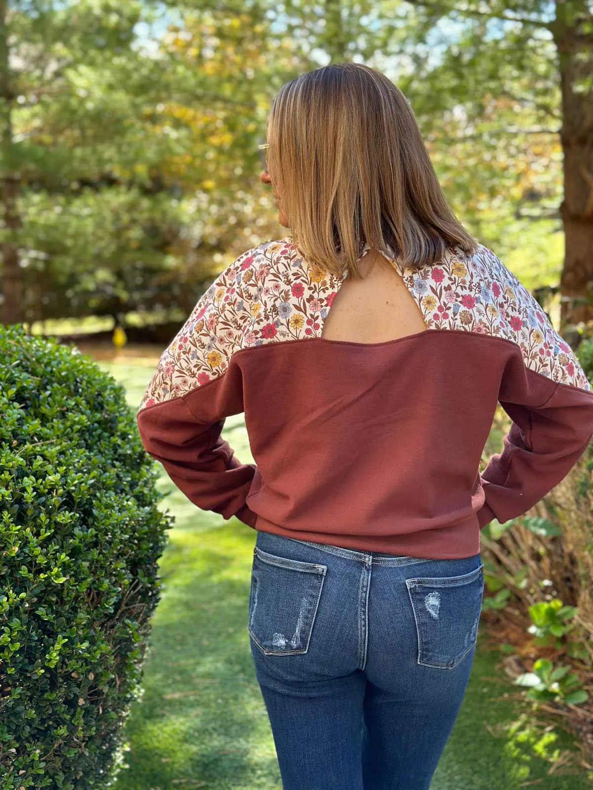 Adult Xoe Colorblock Crop & Top