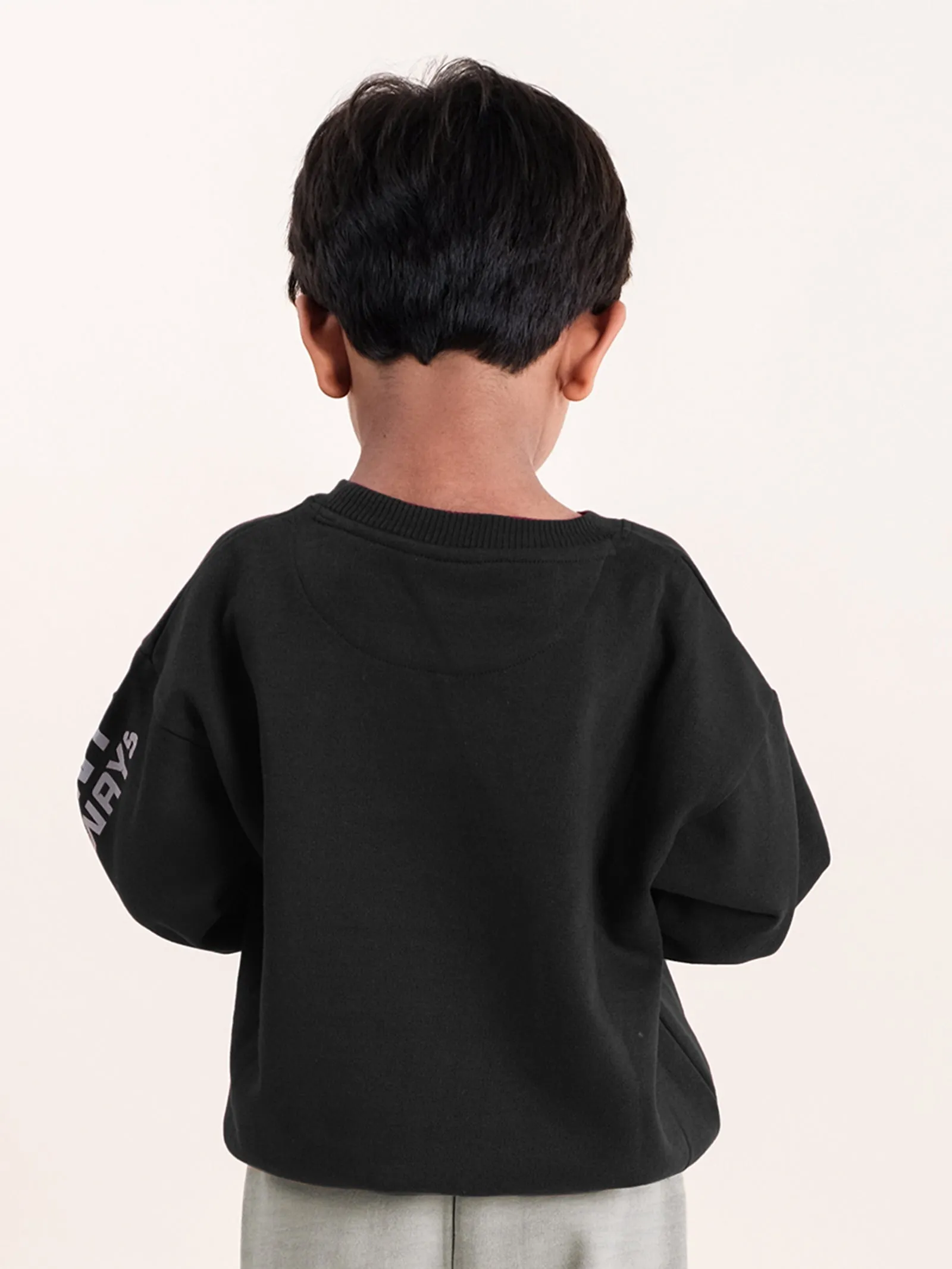 Boys Fleece Kiddopanti Printed Round Neck Sweatshirt
