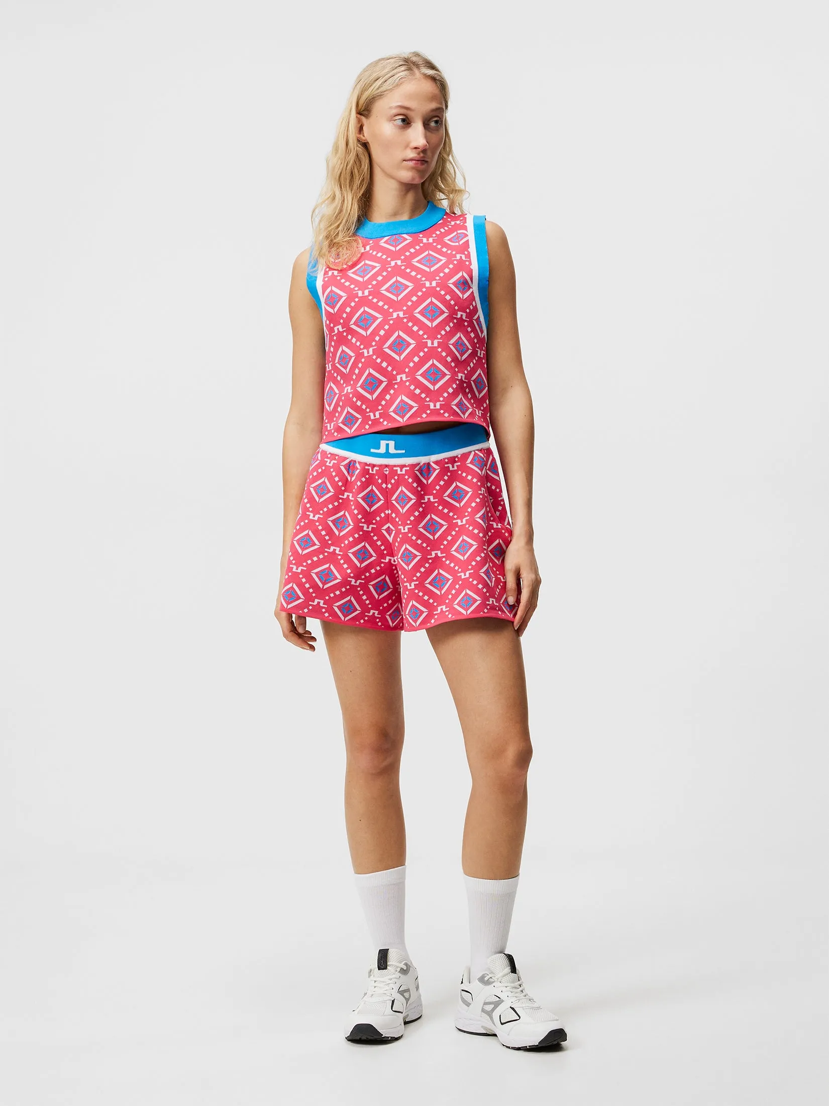 Freja Knitted Top / Blue Diamond Logo