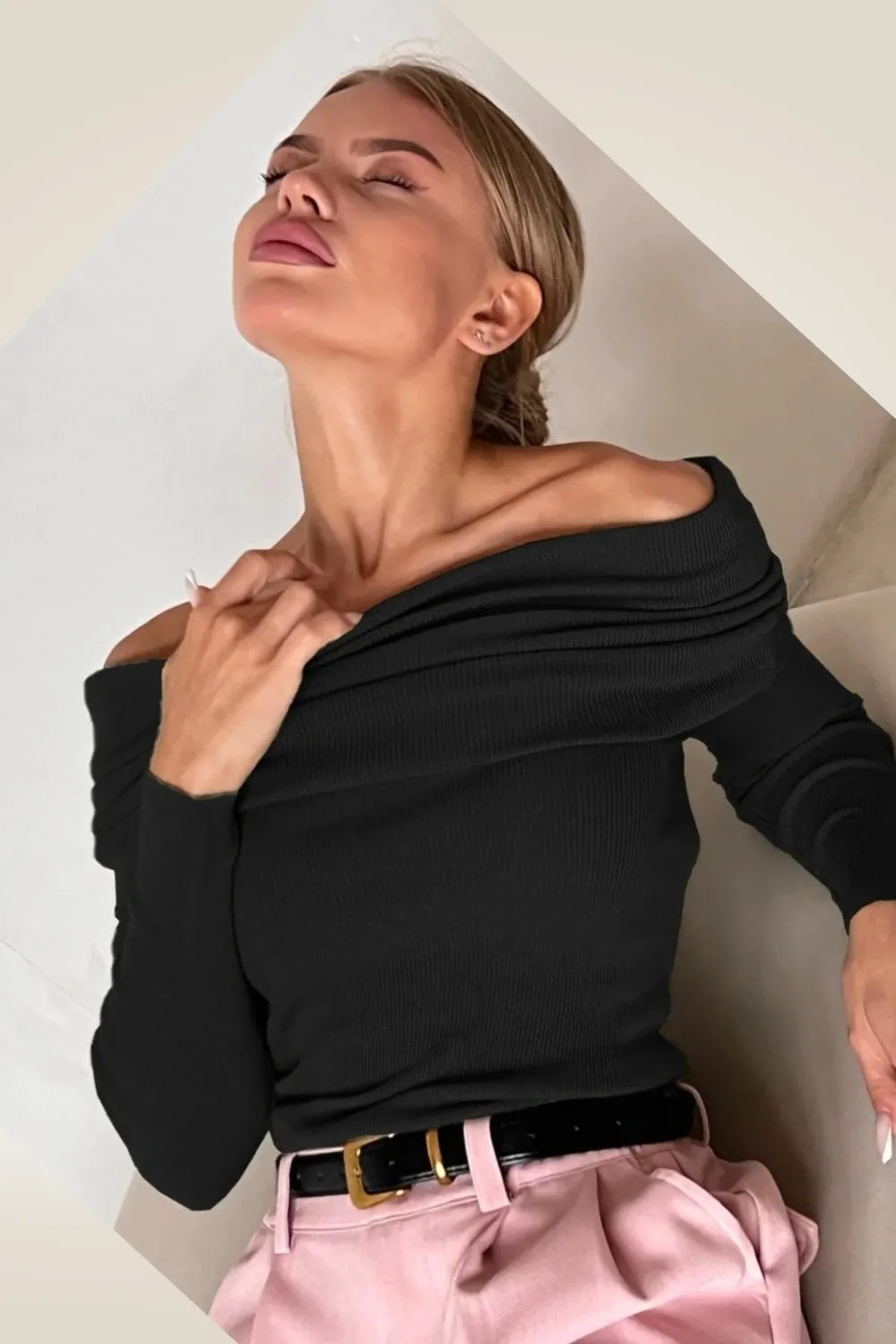 Leyla Off The Shoulder Sweater