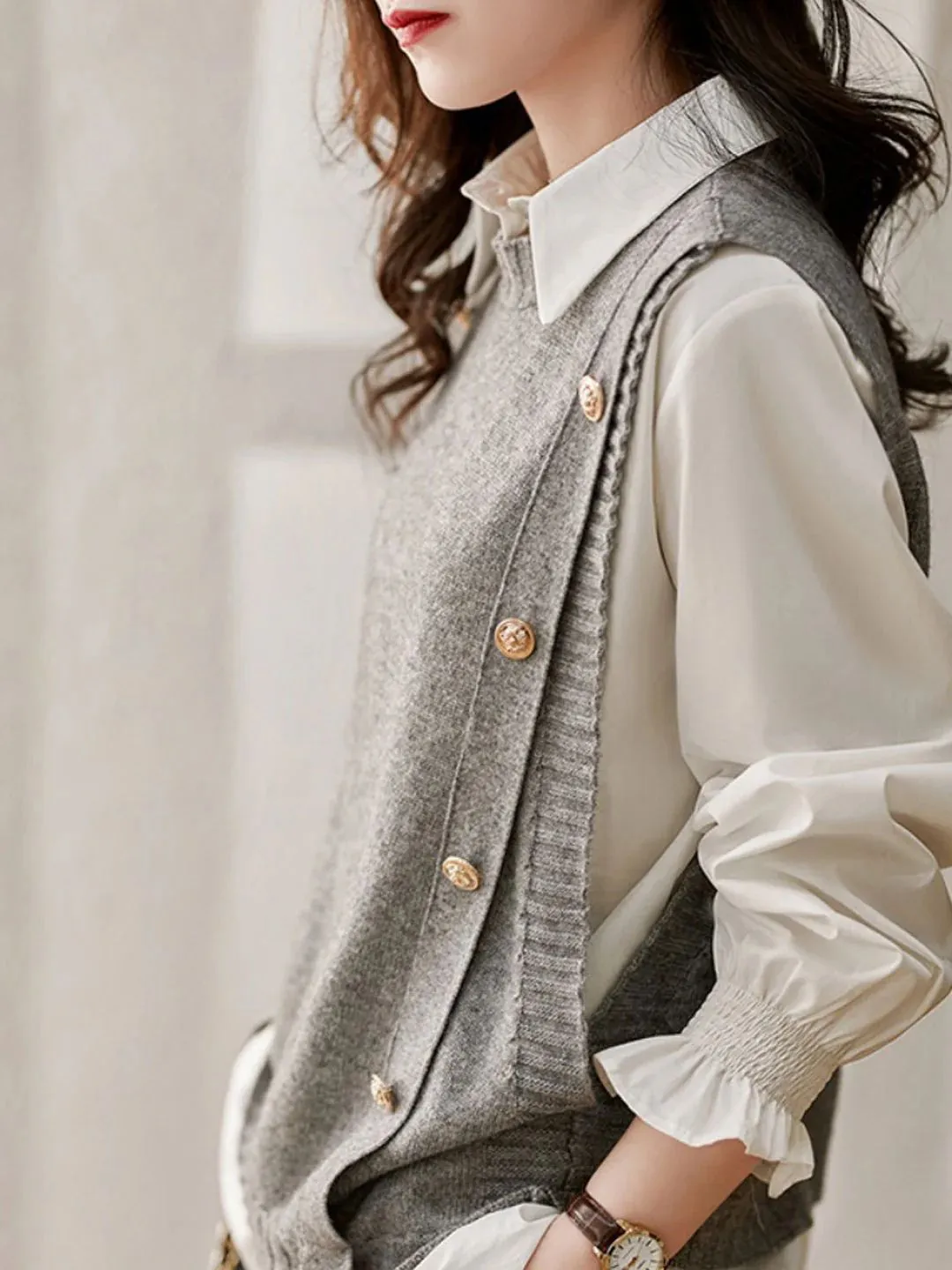 Loose Button Knitted Vest