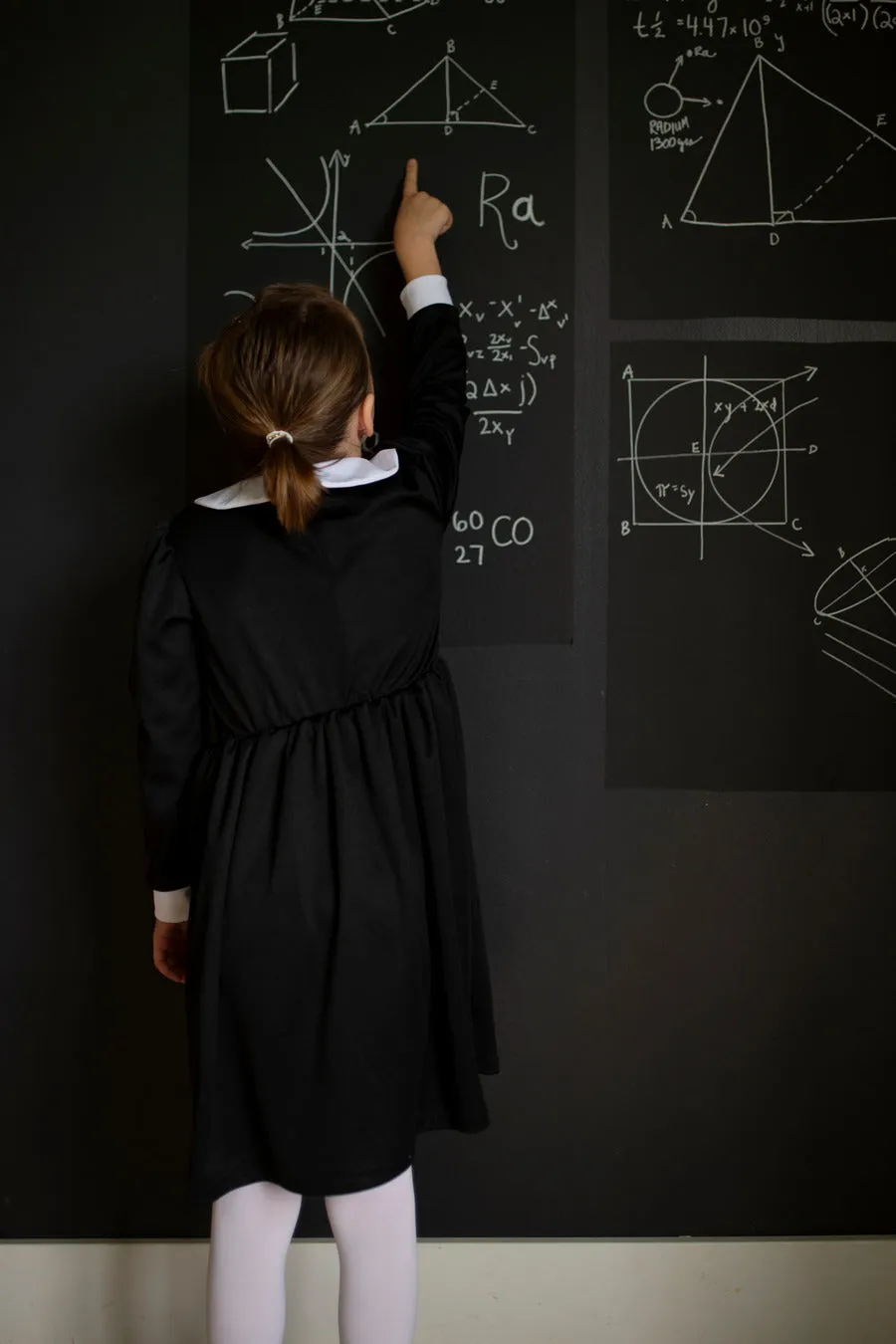 Marie the Scientist Costume Size 5-6