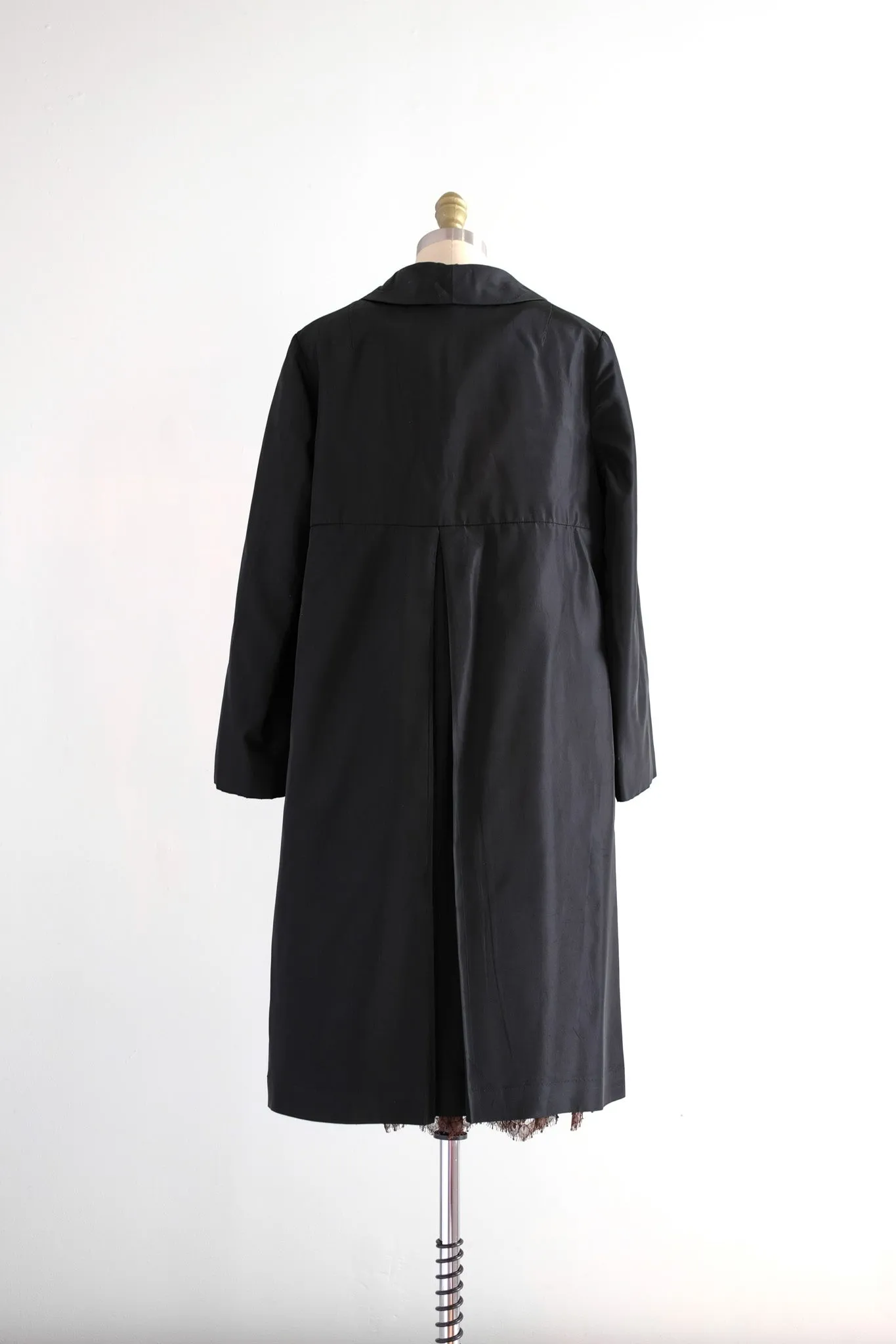 Stunning 1960's Black Taffeta Evening Coat with Autumnal Satin Lining / Sz M