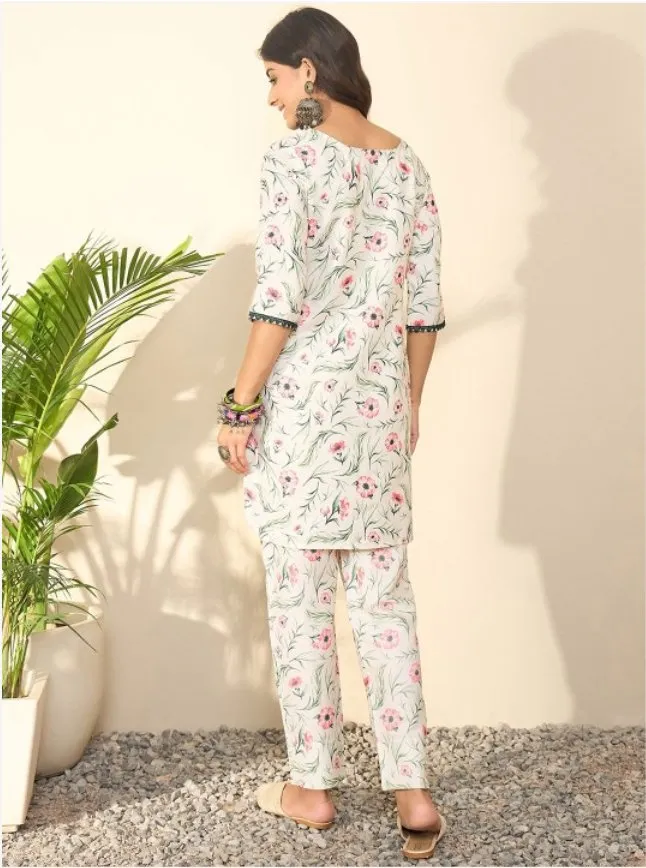 Women Floral Printed Regular Gotta Patti Kurta with Trousers